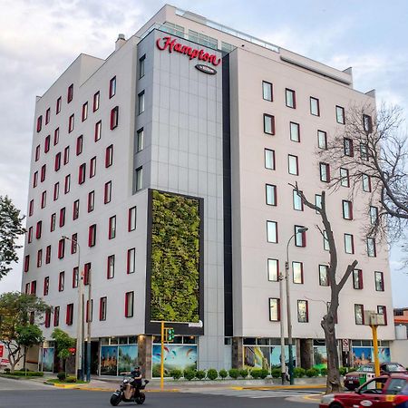 Hotel Hampton By Hilton Lima San Isidro Esterno foto